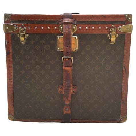 louis vuitton hat trunk